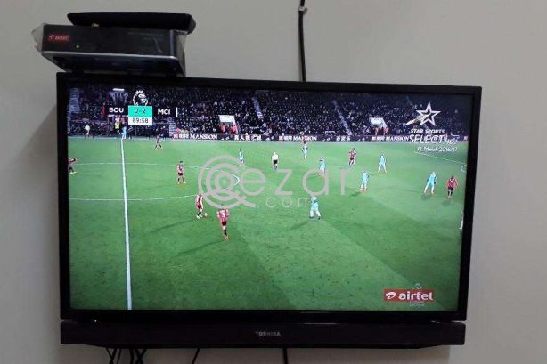 32 LED Toshiba Tv + Airtel HD receiver + Big Dish, LMB & Remote photo 1