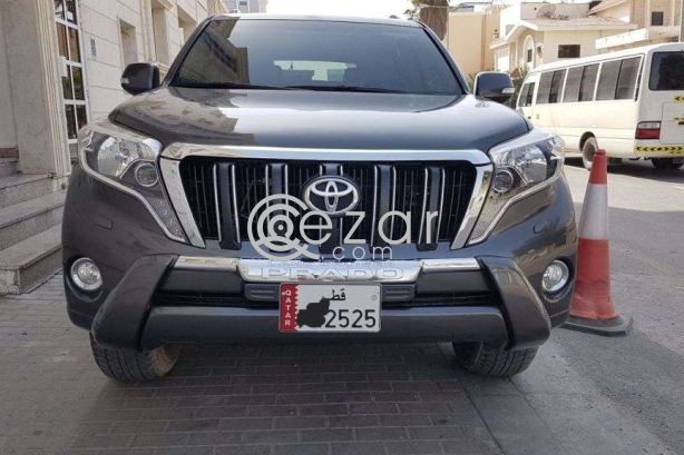 Toyota Prado 2015 it's V6 full option with sun roof. - صورة 3
