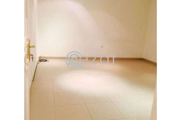 family room for rent at madinat khalifa photo 3