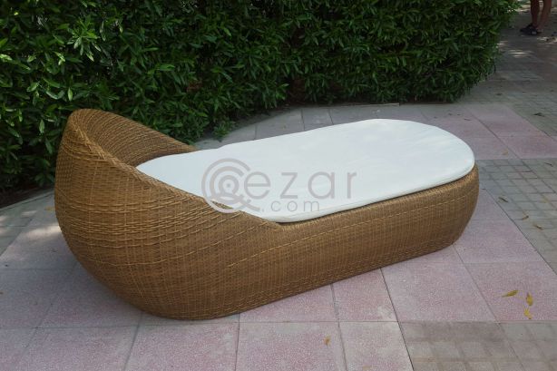Outdoor furniture photo 4