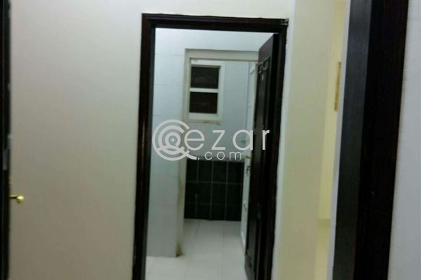 U/F, 1BR Villa Apartment in Gharrafa - صورة %index%