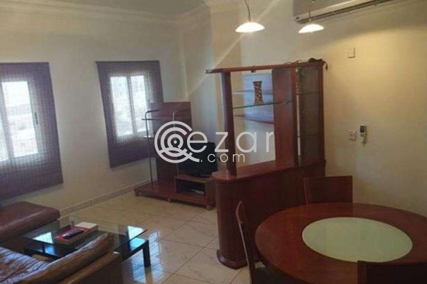 1 bedroom Fully Furnished Apartment for rent in Bin Mahmoud Area - daily & monthly rental - صورة %index%