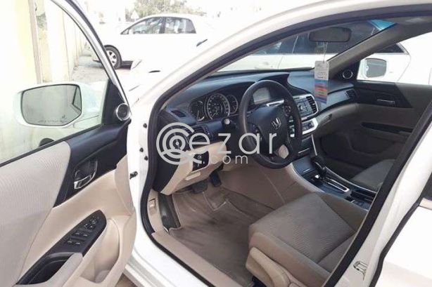 Almost new car for sale photo 2