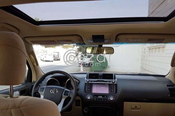 Toyota Prado 2015 it's V6 full option with sun roof. - صورة 8