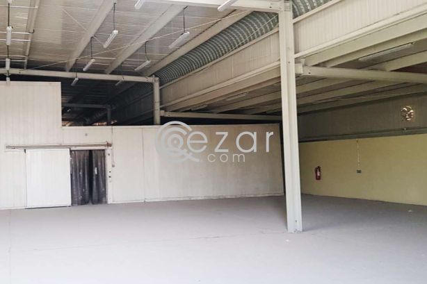 Impressive Huge Dry Store with Office - صورة %index%