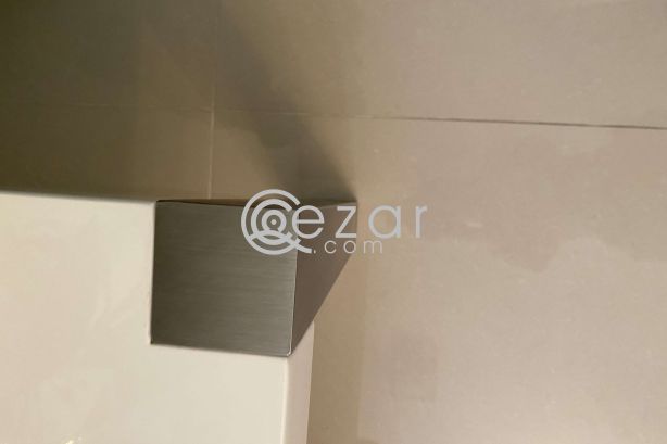 Coffee table and End table photo 2