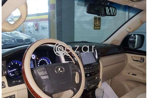 Lexus S LX570 model 2009 - صورة 4