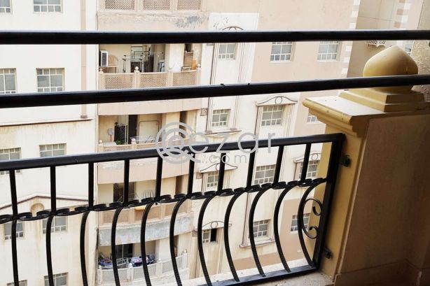 Affordable Semi Furnished 2 Bedrooms Apartment photo %index%