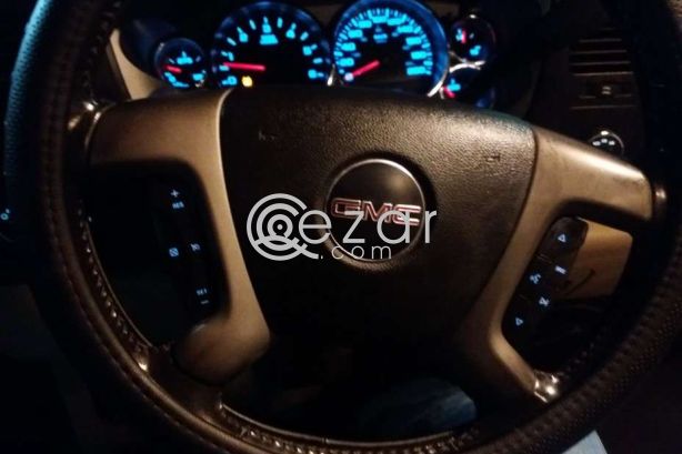 GMC Sierra 1500 photo 4