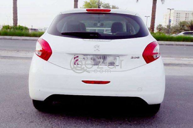 Peugeot 208 Model 2013 - صورة 2