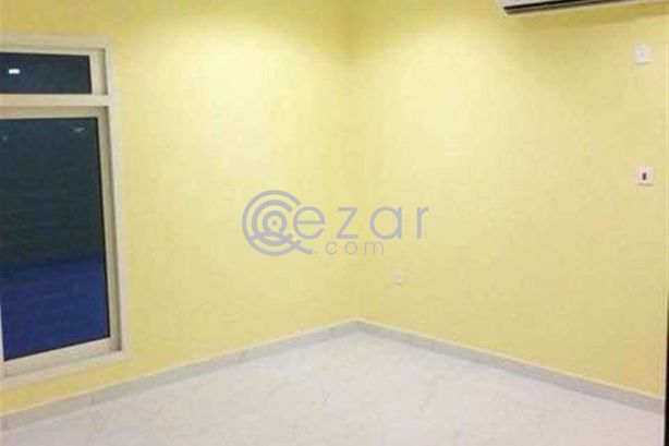 Deluxe 1 BHK Flat (No Commission) with Separate Entrance behind Mauither Sports Club photo 2