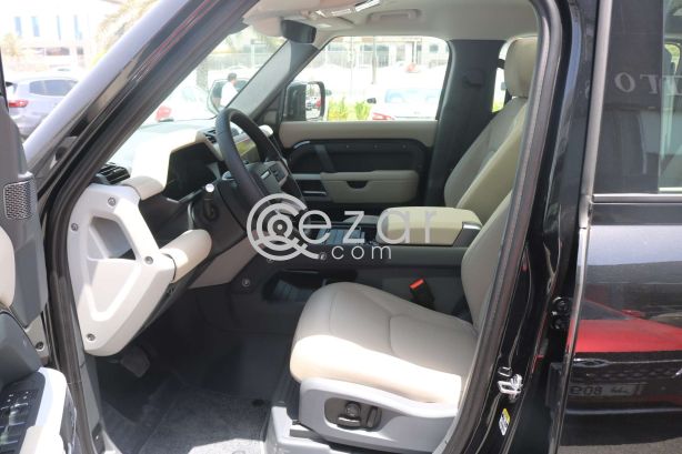 Land Rover Defender  2023 photo 10