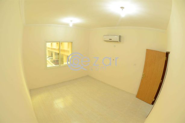 UNFURNISHED 2-BEDROOM APARTMENT : UMM GHUWALINA photo %index%