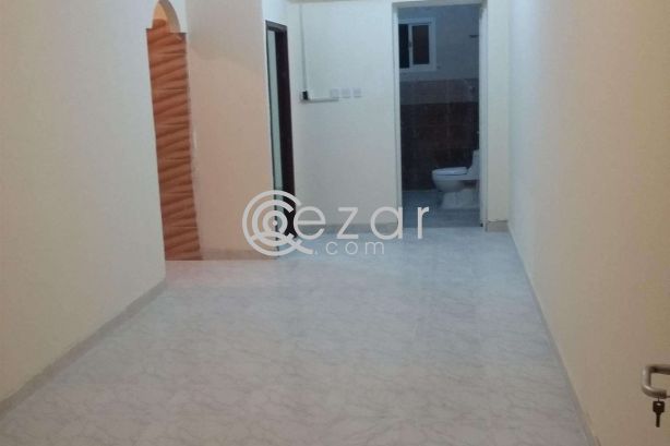 No Commission - Fantastic location 2 Bedrooms for rent in Ain Khalid photo %index%