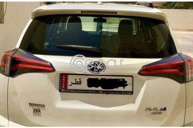 Toyota RAV4 2016 Full Options Excellent Condition - صورة 2