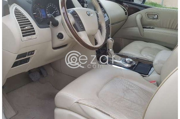 VIP Infiniti QX56 2011 perfect condition photo 6