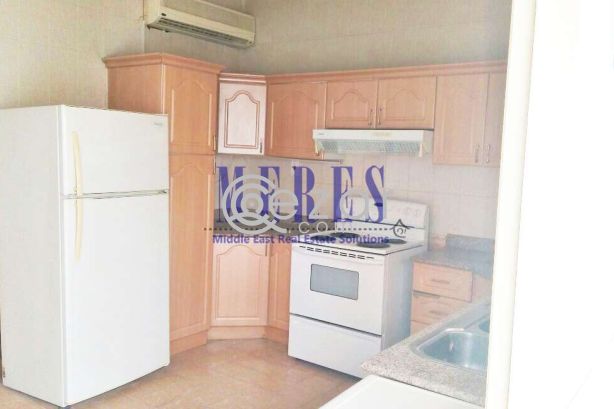 3 Bedroom Semi Furnished Compound Villa in Aziziyah - صورة %index%