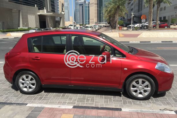 Nissan tiida photo 1