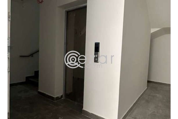 Fully Furnished Studio in New AL Ghanim - صورة %index%