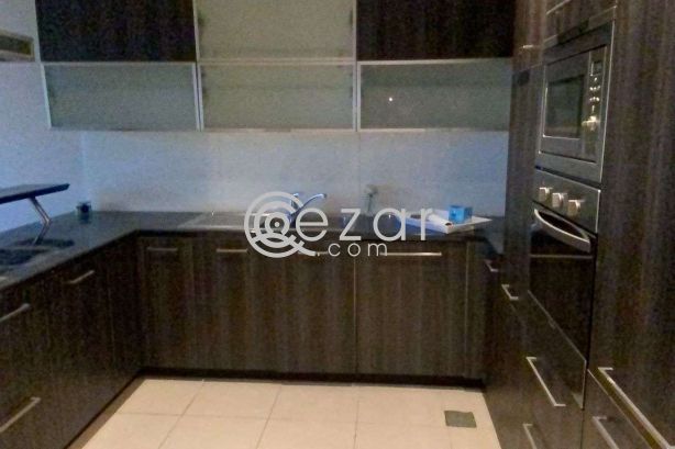 Semi furnished studio in the pearl ( Porto Arabia ) - صورة %index%