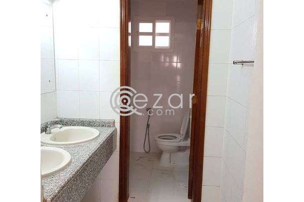 3 Bhk Portion Available for Rent in a Villa in Al Mamoura Area photo %index%