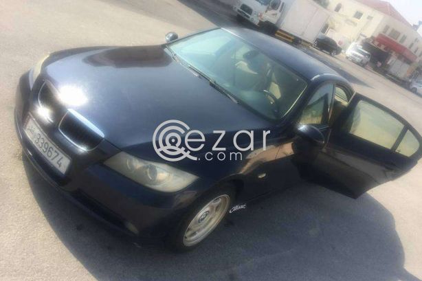 BMW 320i for sale in excellent condition photo 2