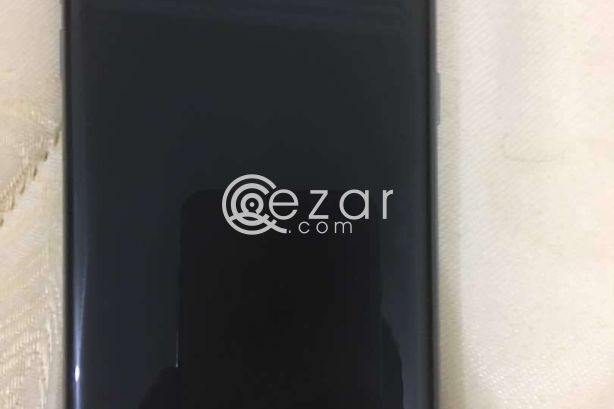 Samsung Galaxy S7 Edge (Dual Sim) photo 4