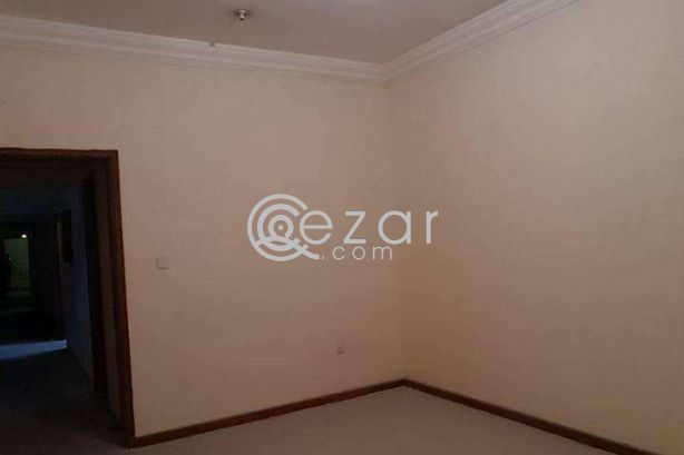 1 BHK for rent in a villa for family only photo %index%