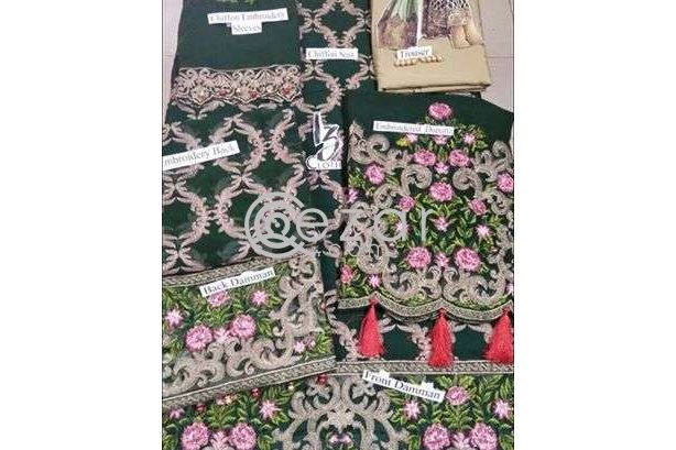 On hand heavy and Lawn dresses photo 2