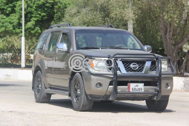 NISSAN PATHFINDER photo 1